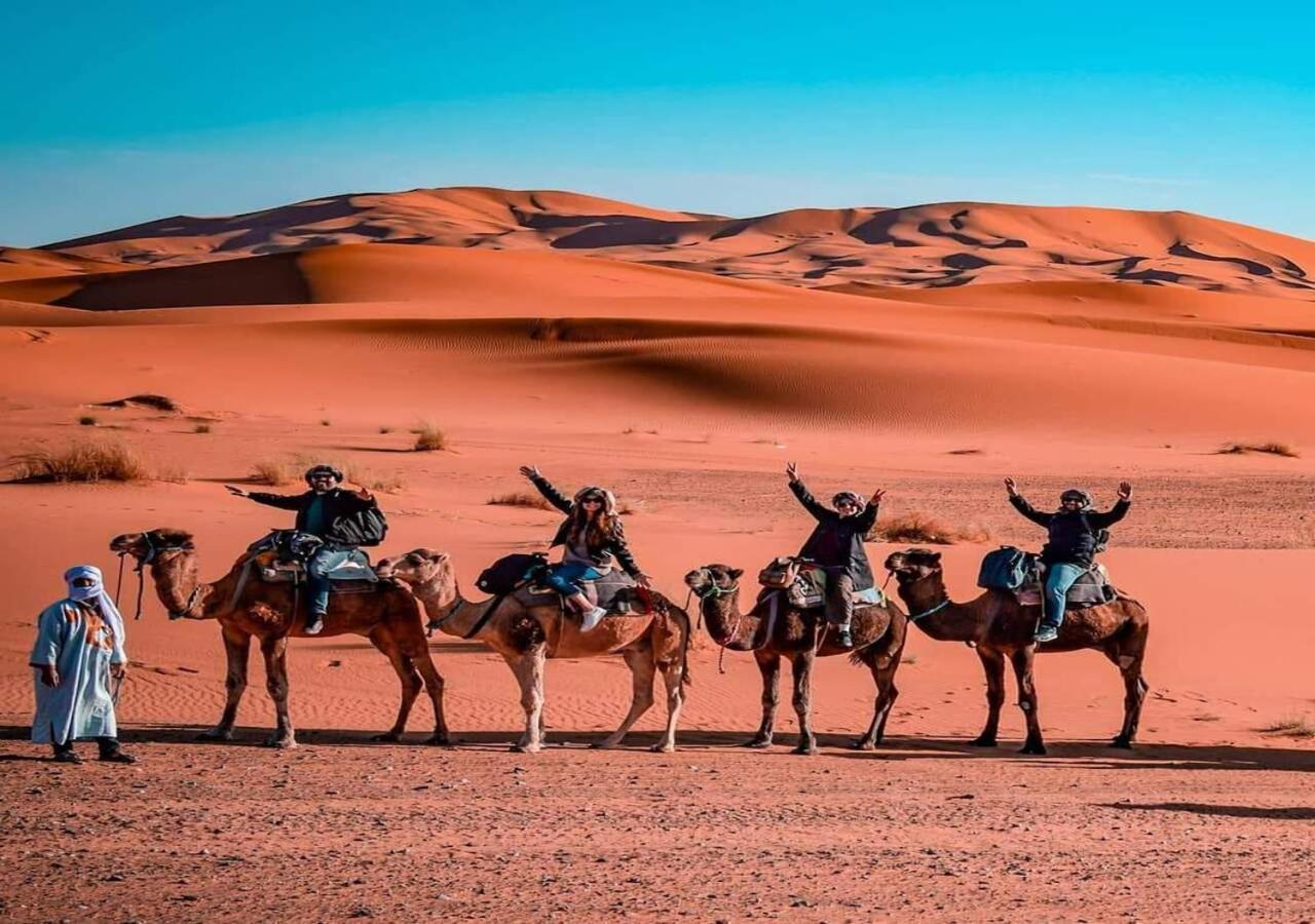 Top Desert Luxury Camp เมอร์ซูกา ภายนอก รูปภาพ