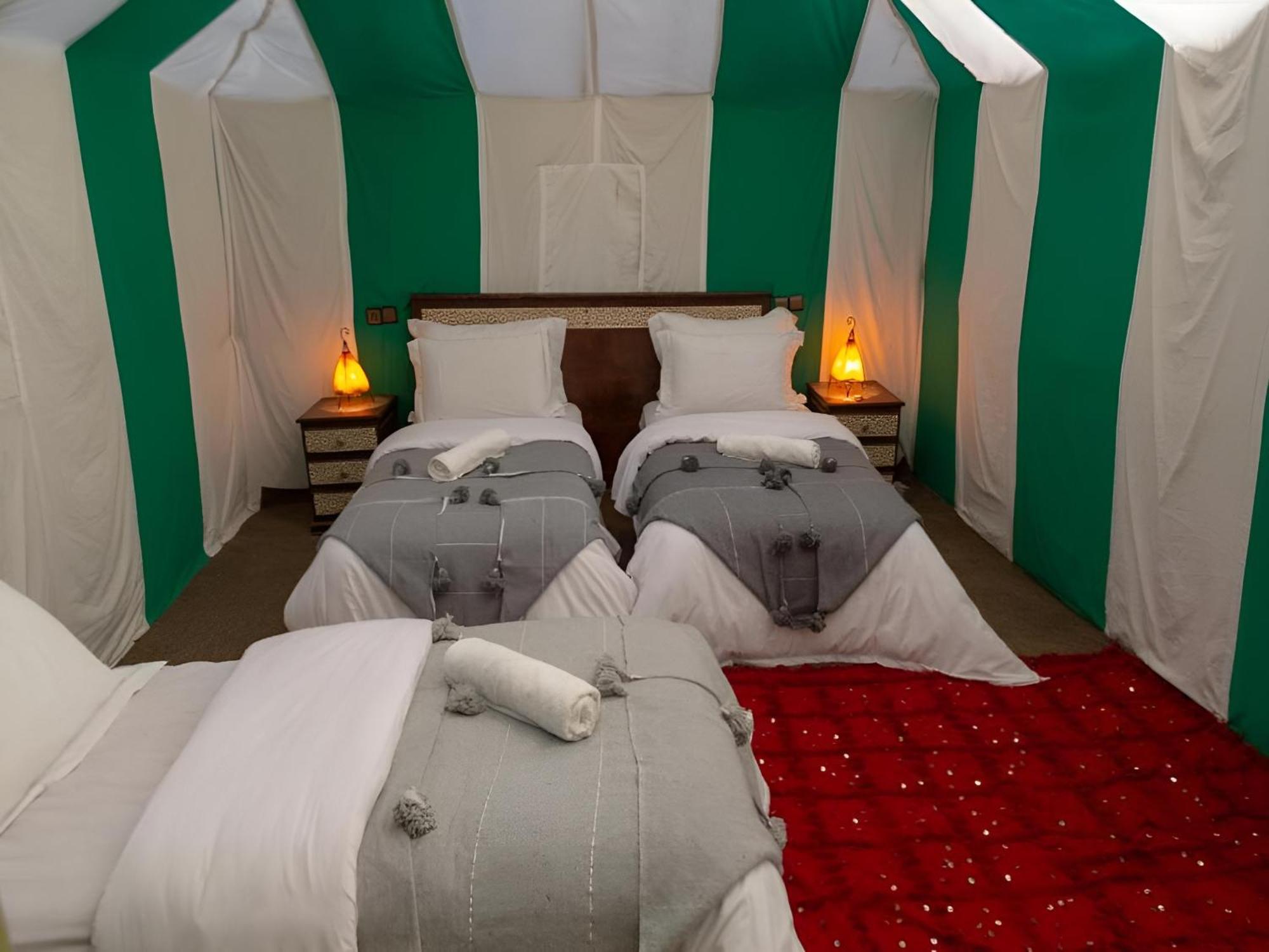Top Desert Luxury Camp เมอร์ซูกา ภายนอก รูปภาพ