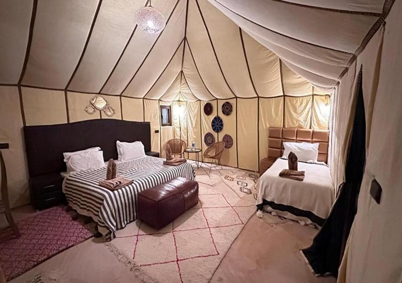 Top Desert Luxury Camp เมอร์ซูกา ภายนอก รูปภาพ