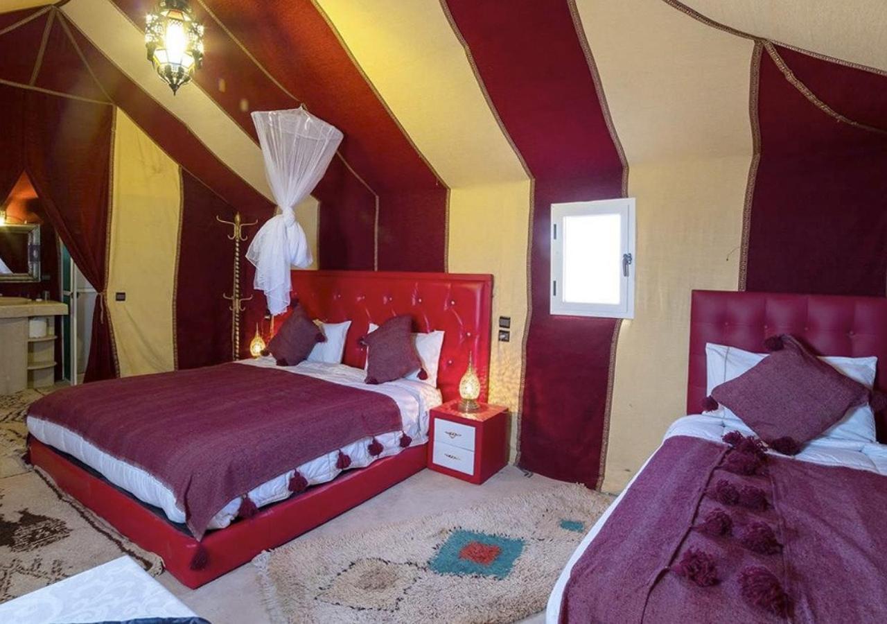 Top Desert Luxury Camp เมอร์ซูกา ภายนอก รูปภาพ